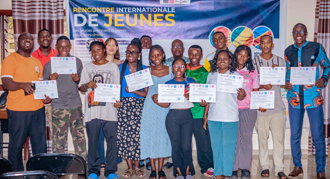 Remise des attestations, rencontre internationale de jeunes, Brazzaville (c) Apprentis d’Auteuil 